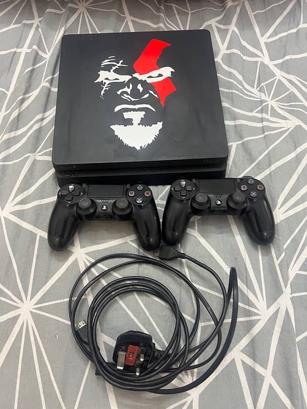 PS4 in Great Condition Without Box 0