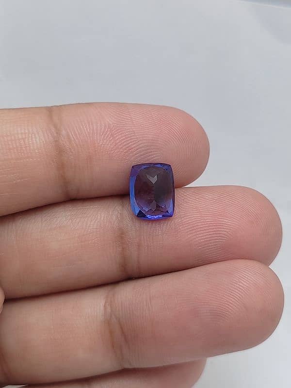 Natural Tanzanite stone 3.05 carat Lab Certified 7