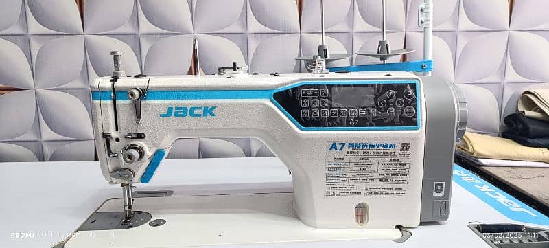 Jack A7 Sewing Machine 14