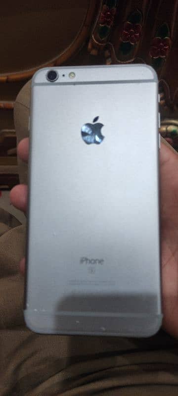 IPHONE 6S PLUS / 64 GB STORAGE / 18999 2