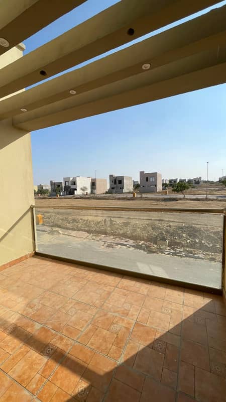 Available For Sale Precicnt 15 villa 125 sqyrd Bahria Town Karachi 11