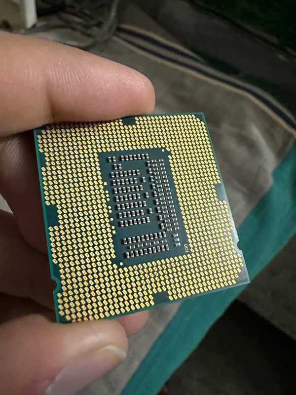 xeon E3 1225v2 processor better than i7 2nd gen 1