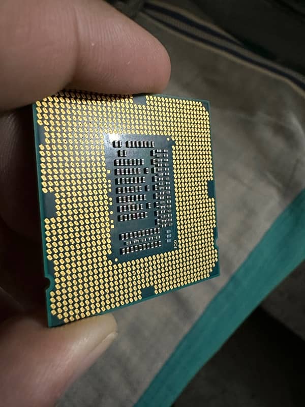 xeon E3 1225v2 processor better than i7 2nd gen 2