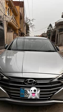 Hyundai Elantra 2023