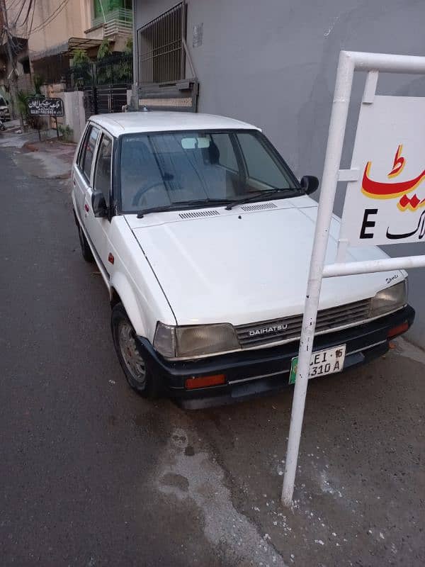 Daihatsu Charade 1986 4