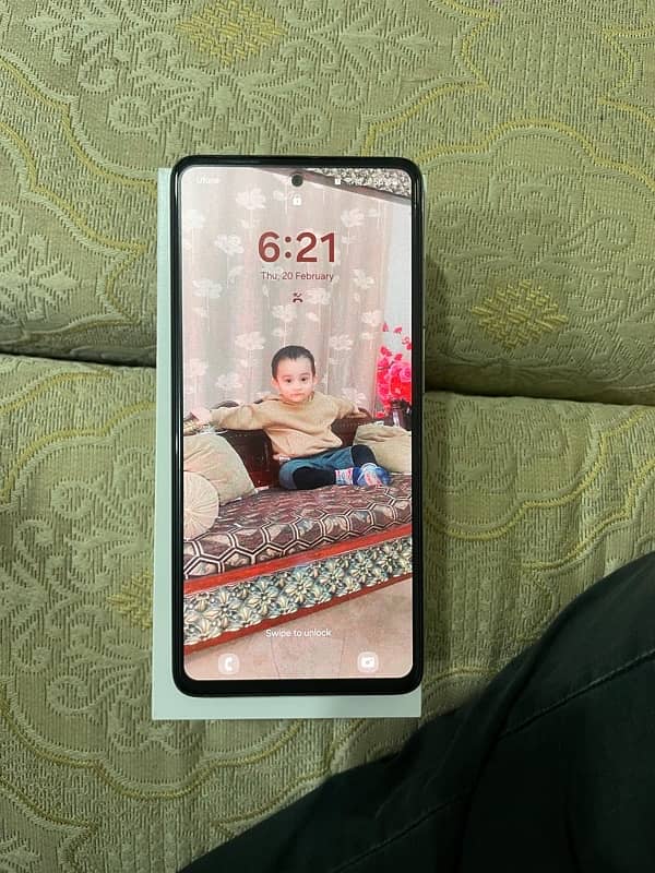 samsung a52s 5g with box 4