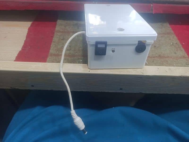 12 volt adopter 4