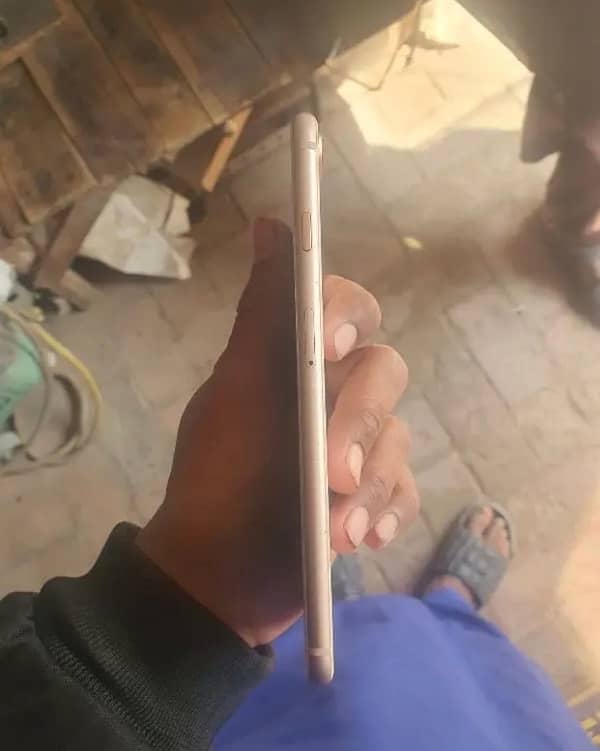 Iphone 8plus non pta For sale 2