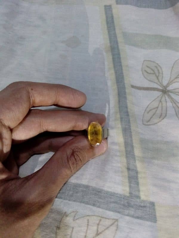 Natural Pukhraj Ring Stone – Premium Yellow Sapphire" 4