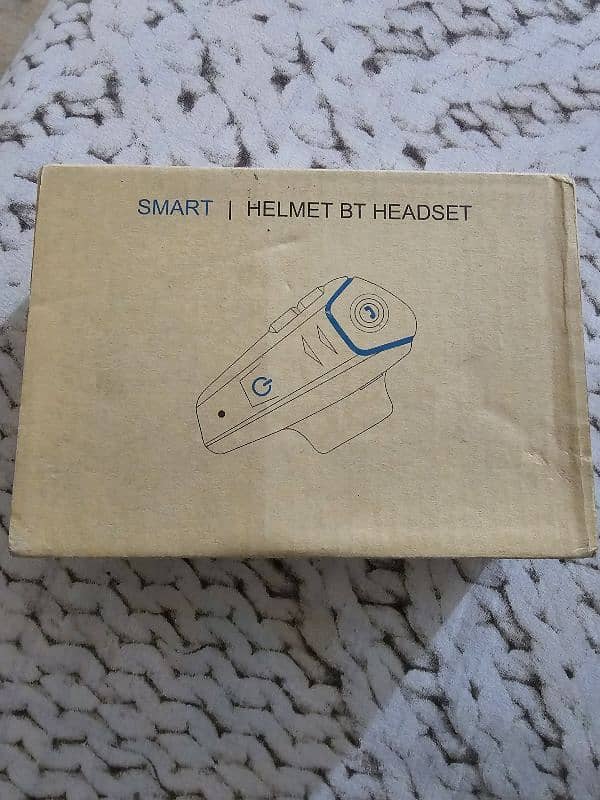 Helmat bluetooth intercom 3