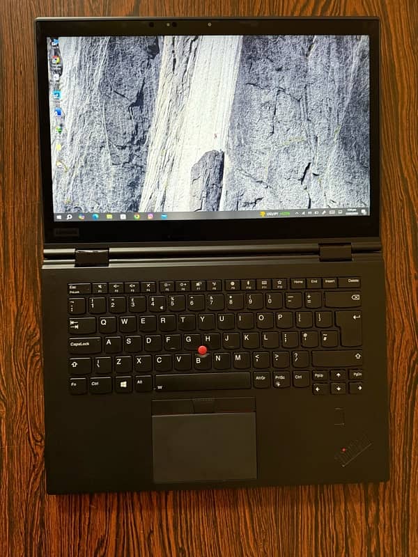 Lenovo Thinkpad X1 Yoga ( x360 Pen and Touch Display ) 3