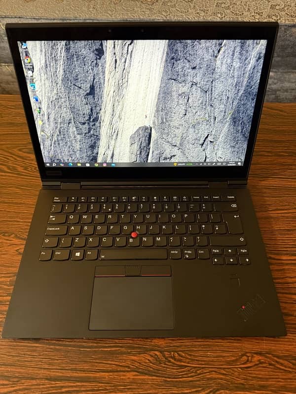 Lenovo Thinkpad X1 Yoga ( x360 Pen and Touch Display ) 10