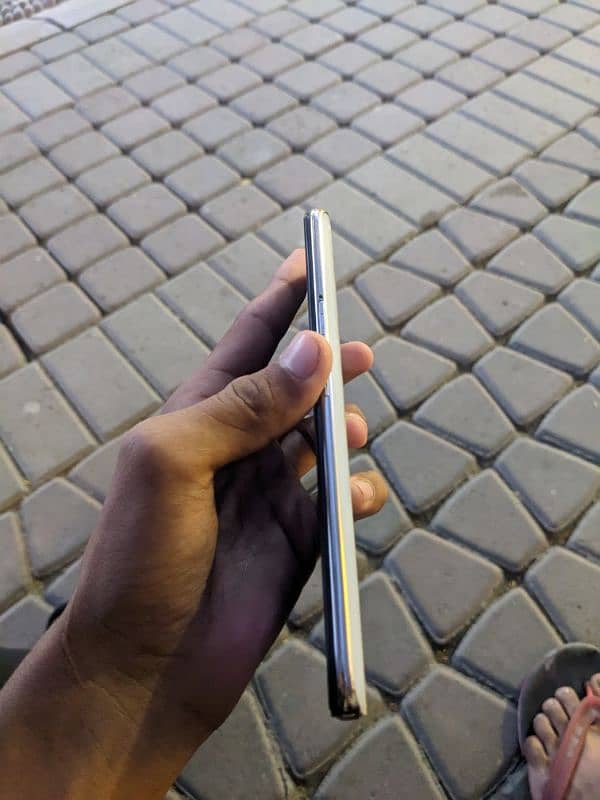 selling OPPO Reno 2Z PTA APPROVED 0