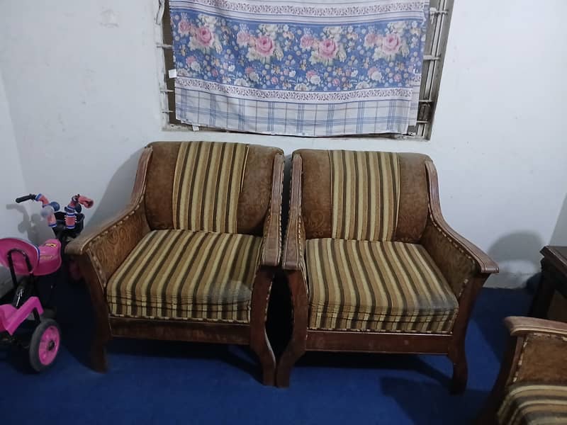 Sofa for Sell 4