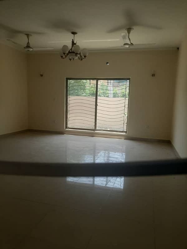 14 Marla Good Located House Available For Sale In PAF Falcon Complex Gulberg III Lahore 22