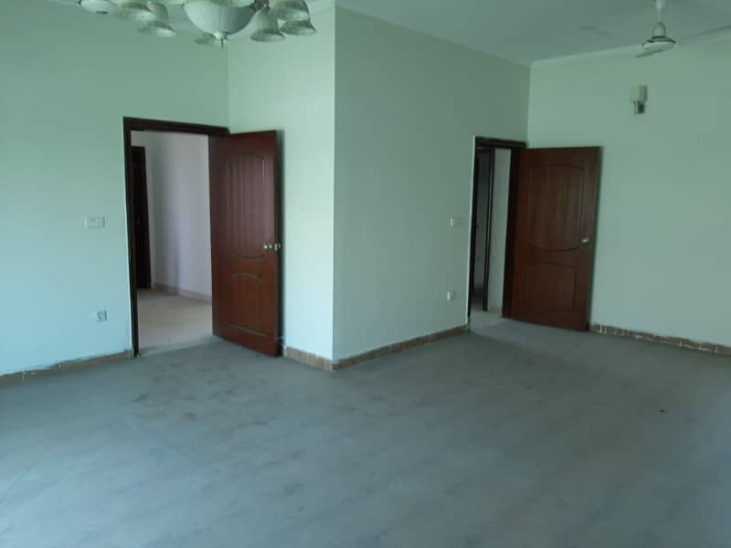 14 Marla Good Located House Available For Sale In PAF Falcon Complex Gulberg III Lahore 33