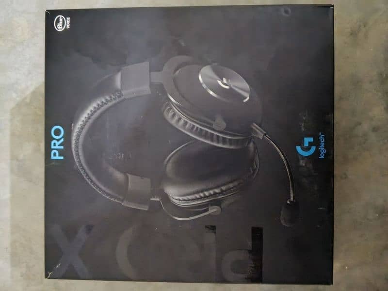 Logitech G pro x headset with blue voice 0