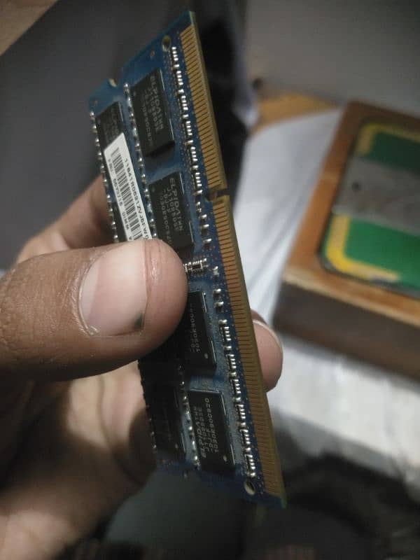 2R*8 PC3 2gb Ram in laptop branded 1