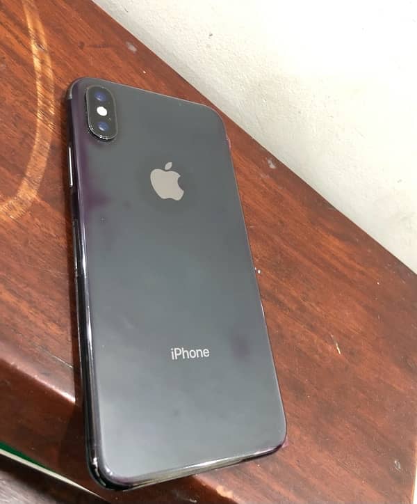 iphone x non PTA in good condition 1