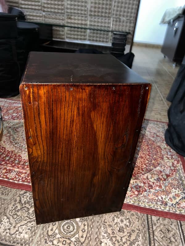 Cajon 0