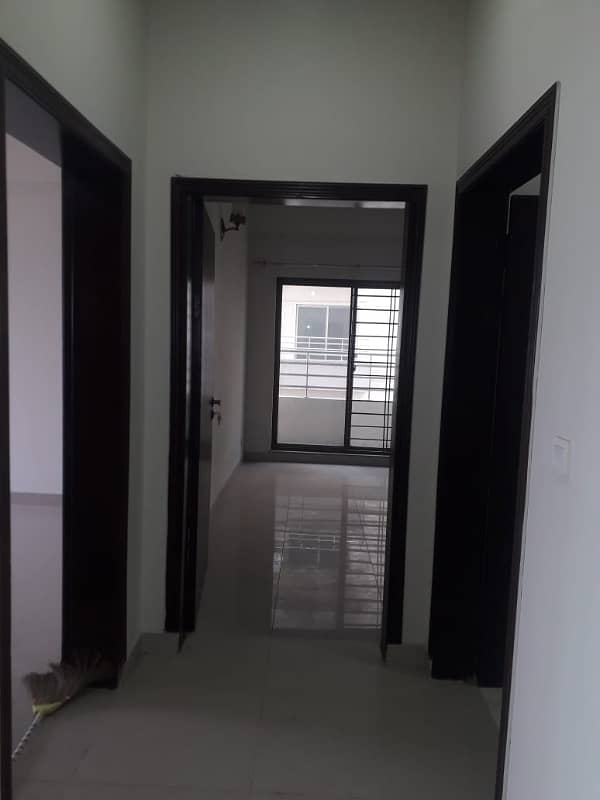 Brand New 13 Marla 4 Bedroom Flat for Sale in Askari -11 Lahore. 10