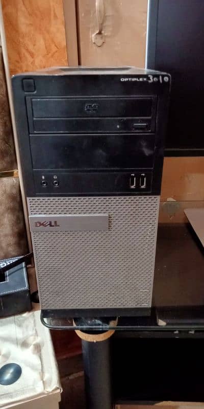 Computer 0