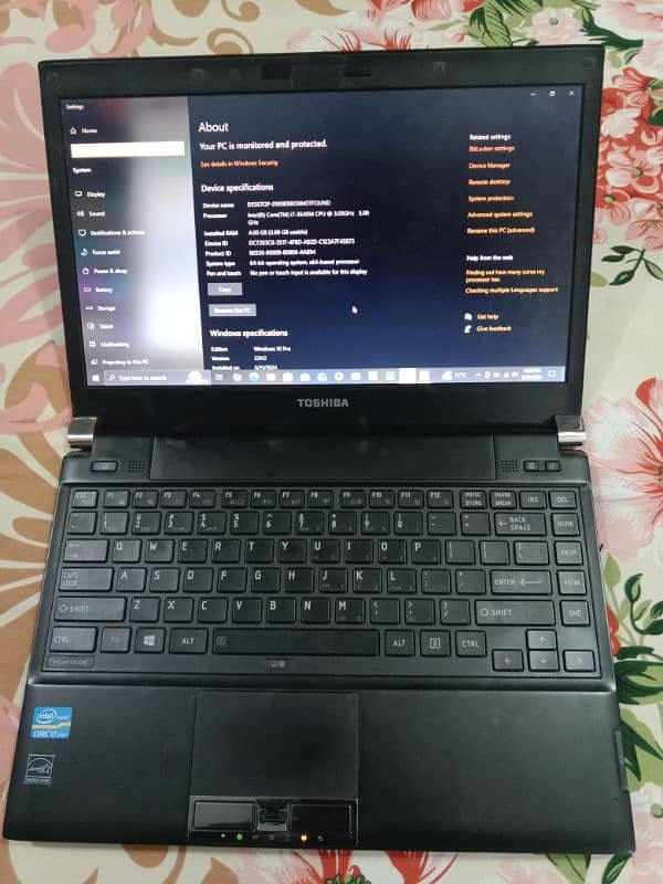 Toshiba portege laptop core i7 vpro 1