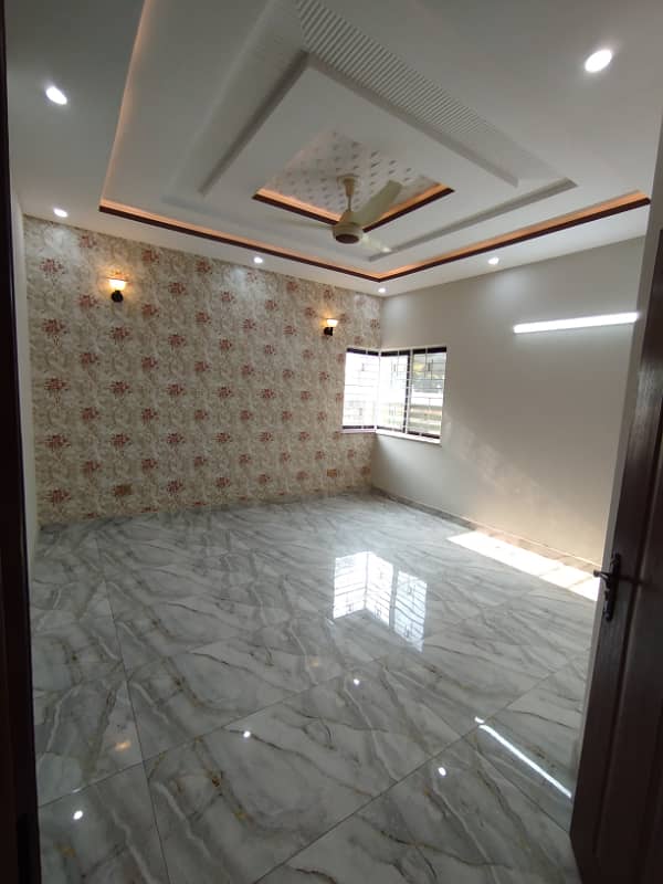 10 MARLA BRAND new upper portion available for rent in Pak Arab housing society 4