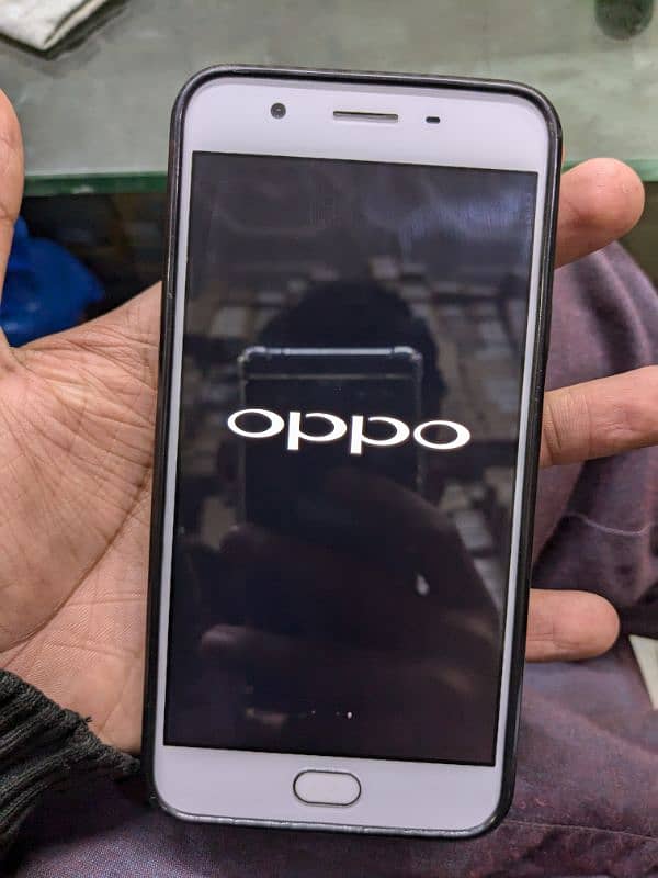 oppo F1s 4/64 10/8.5 pta approve all ok 4