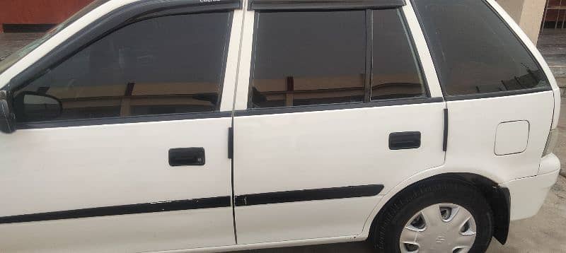 Suzuki Cultus 2010 5