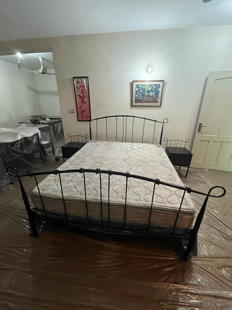 Iron Bed with 12" Molty Foam Mattress & Side Tables – Slightly Used 2