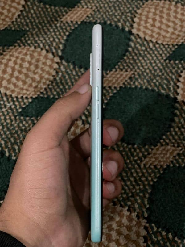 Oppo A31 4/128 0