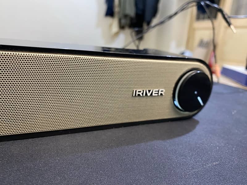 Iriver Speaker Bar 2