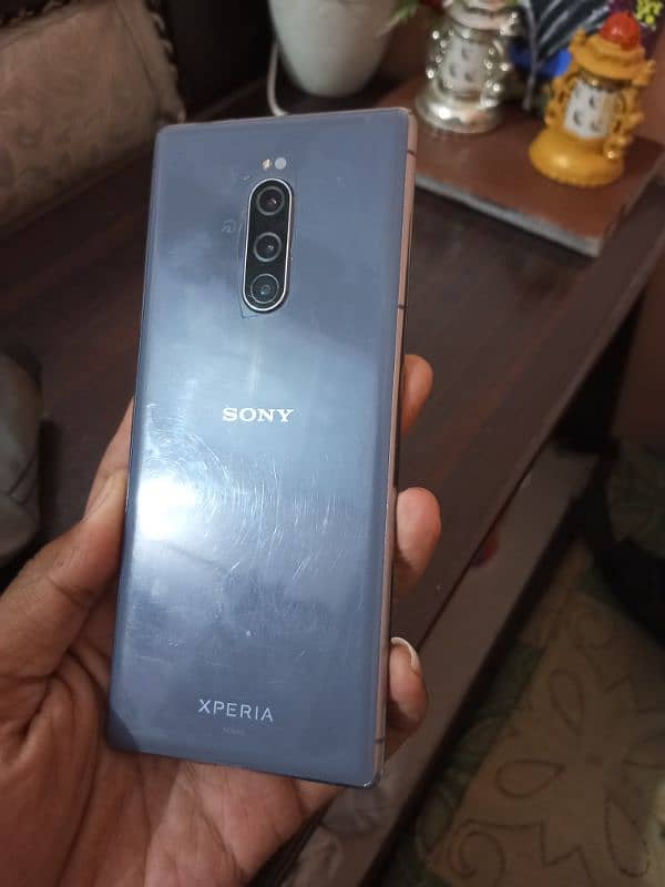 Sony Xperia 1 condition 10/9 all ok 6/64. GB PUBG king non pta 9