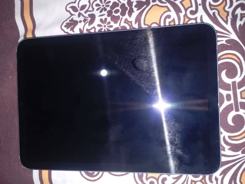 iPad mini 6 front and back condition 10 by 10 Just side areas rough hy 4