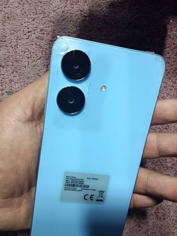 Realme note 60. back paper laga hua hai. 2