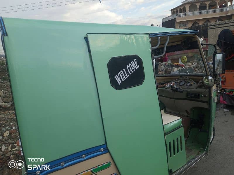 tuktuk rickshaw 0