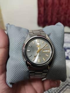 Seiko 5 SNXS75K Automatic