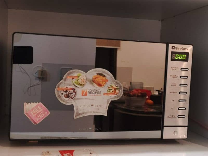 Dawlance microwave 1