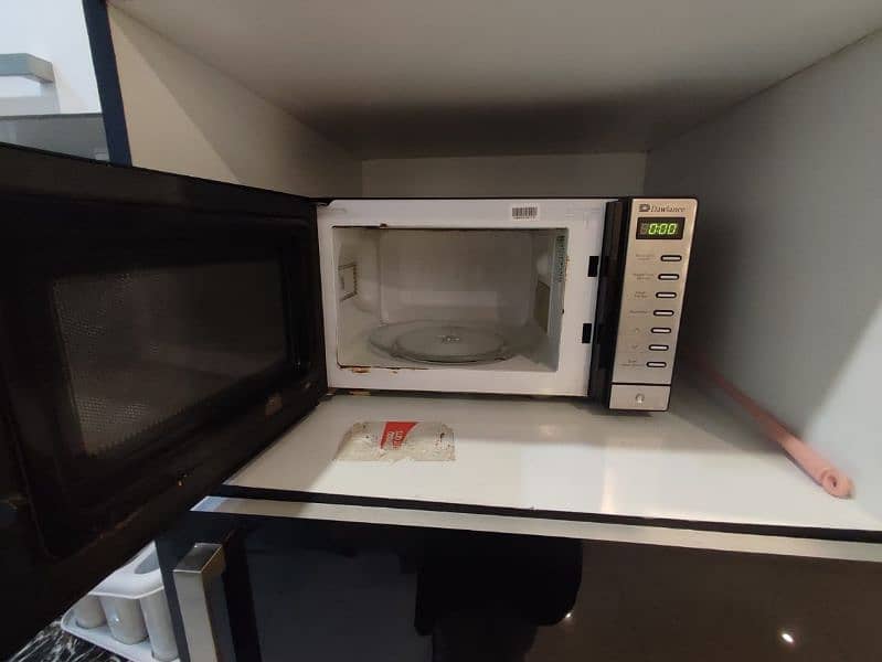 Dawlance microwave 4