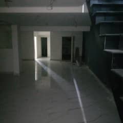 4400 Sqft Commercial Building Available for Rent in Gulberg Lahore