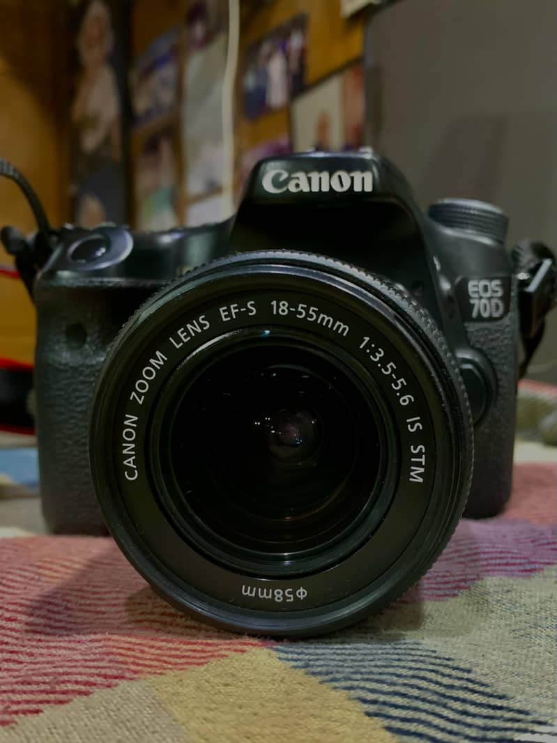 Canon 70D W 4