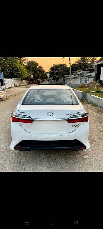 Toyota Corolla Altis 2021 5