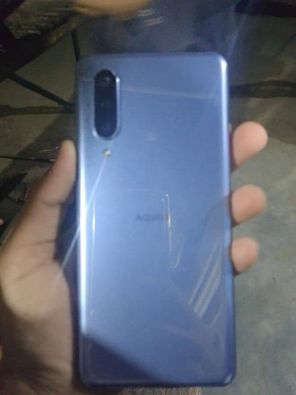 Aquos zero5G basi 0