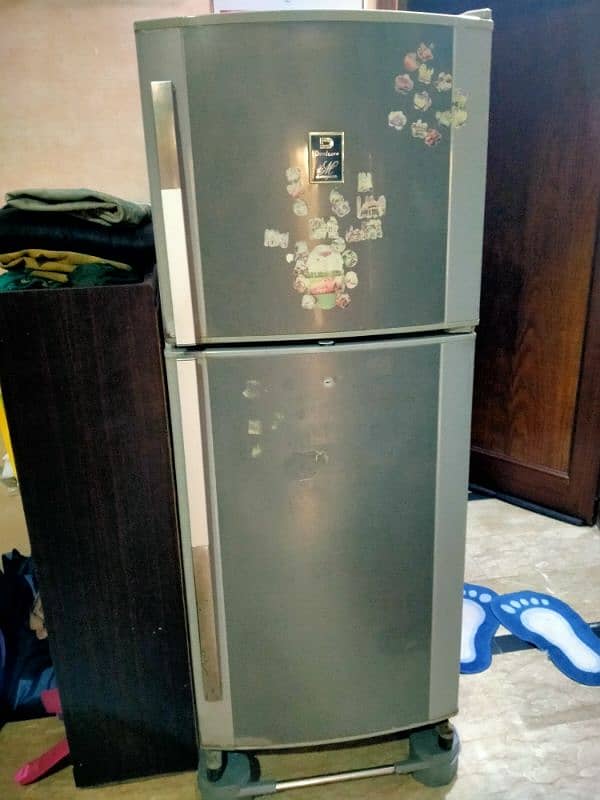 dawlence refrigerator 9175wbm for sale 0