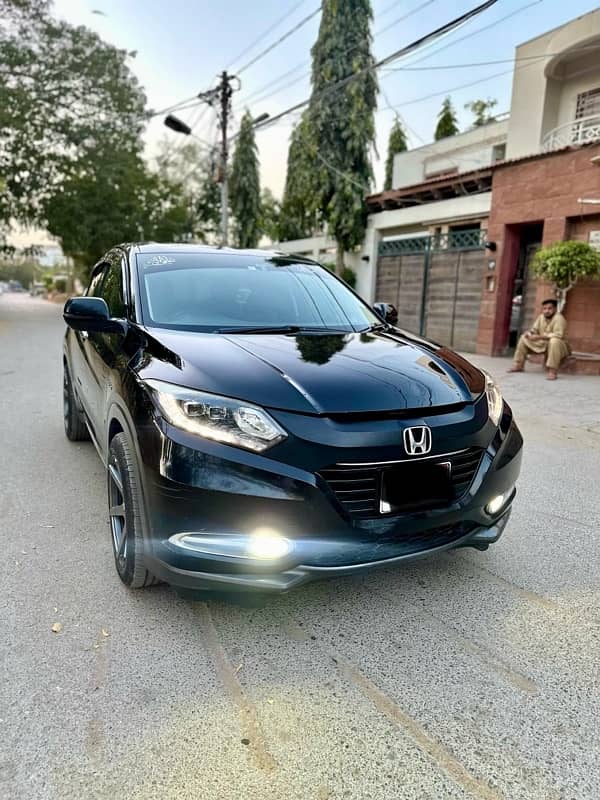 Honda Vezel 2014/2019 TOP OF THE LINE 3