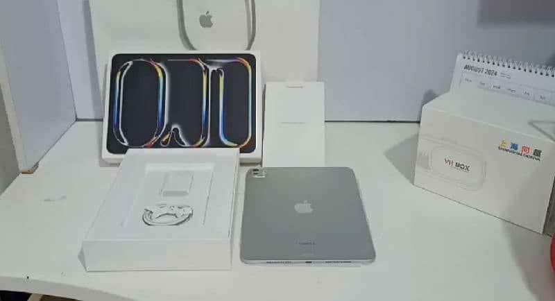 iPad Pro M4 256GB With Full Box # Watsapp No # 03274706406 1