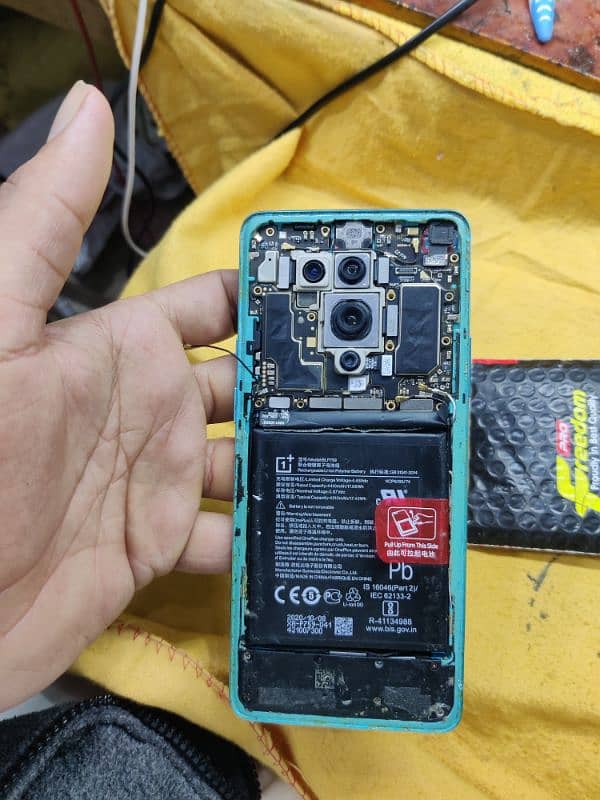 OnePlus 8 pro only Board dead Panel and parts  100% okay 1