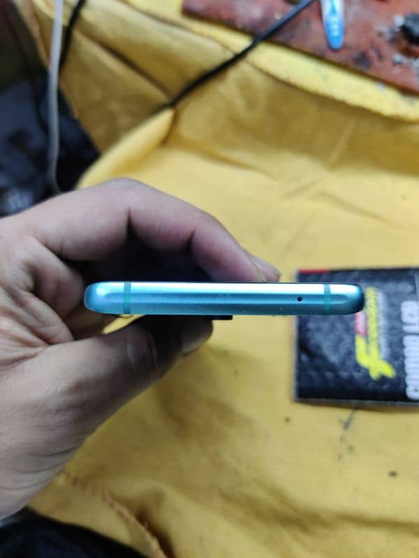 OnePlus 8 pro only Board dead Panel and parts  100% okay 3