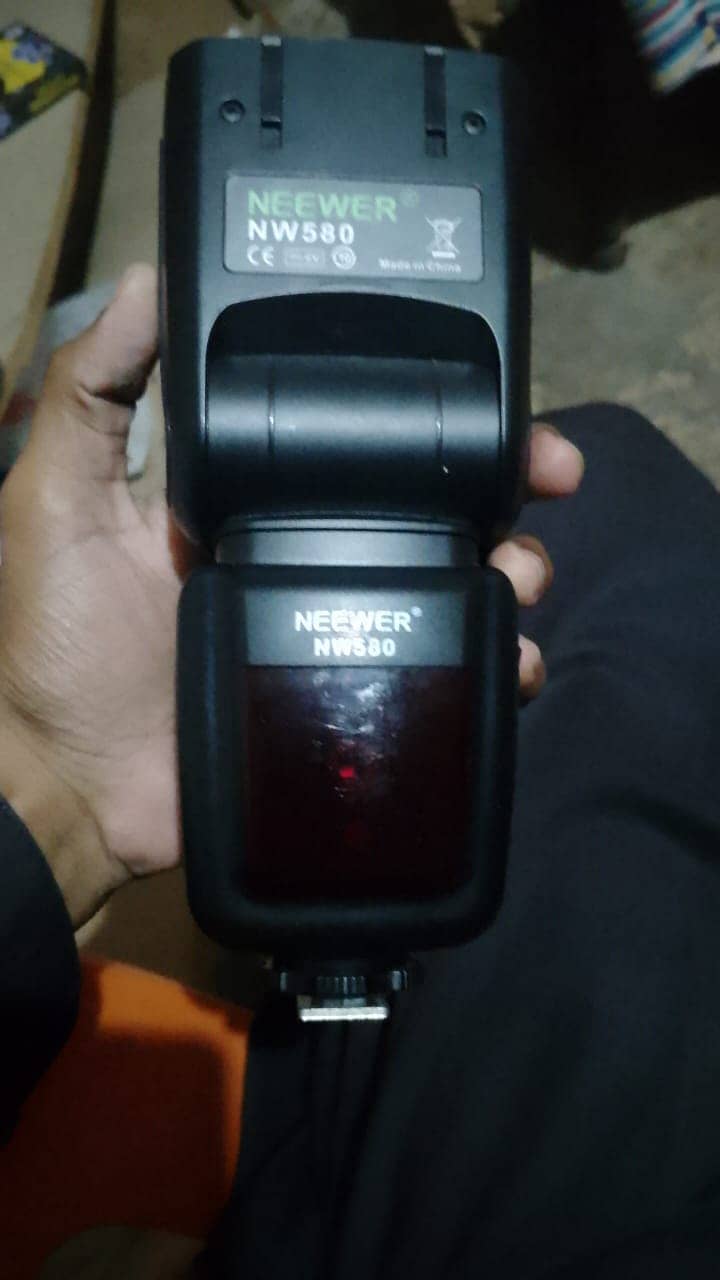 Flash Gun Neewer 215 2